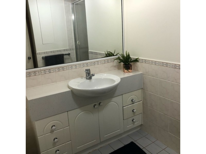 1 GOODWIN STREET, Kangaroo Point QLD 4169