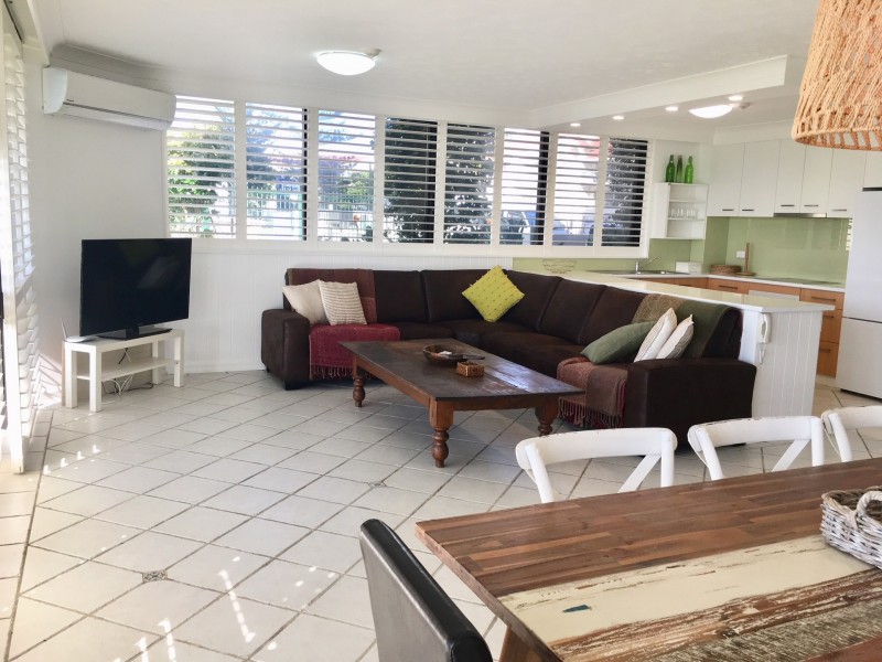 Apartment GA/50 Old Burleigh Road, Surfers Paradise QLD 4217