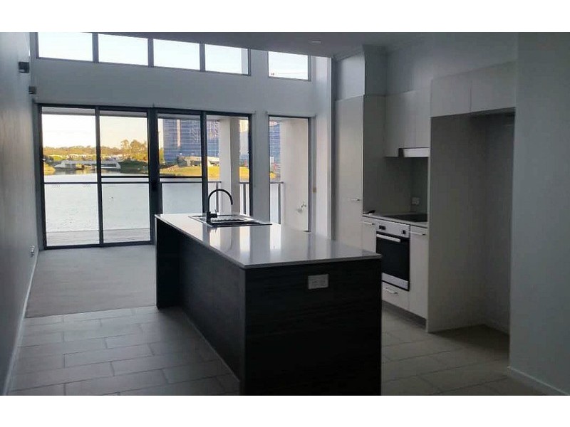 53/24-49 Varsity Parade ( EDGEWATER), Varsity Lakes QLD 4227