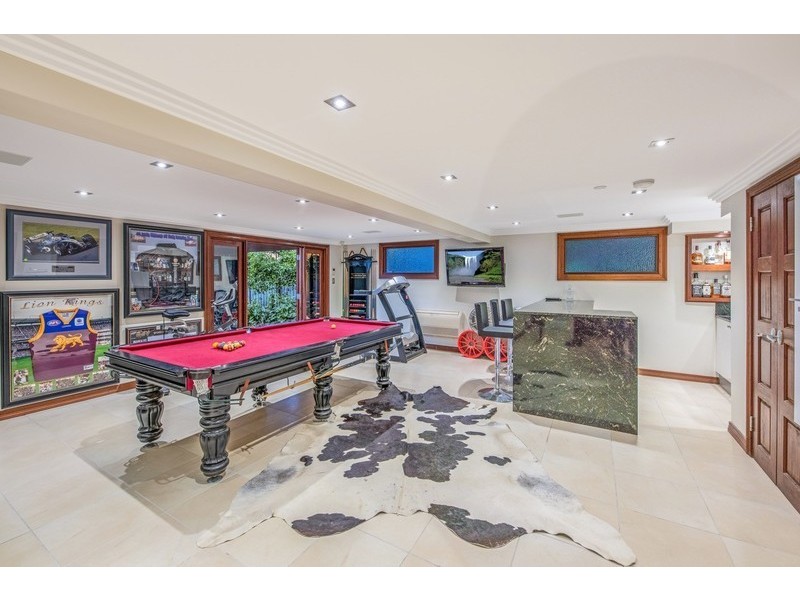 17 Colington Street, Mansfield QLD 4122