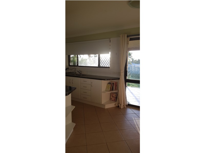 18 Petringa cresent, Springwood QLD 4127