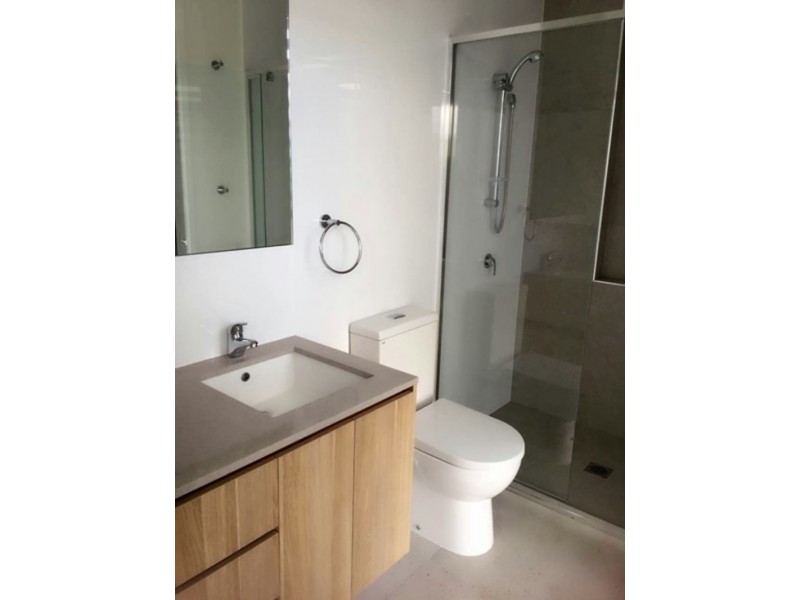 3 Evergreen View, Robina QLD 4226