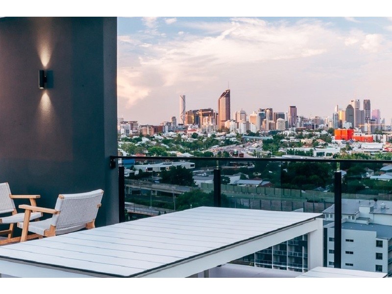 705/28 Wolseley Street, Woolloongabba QLD 4102