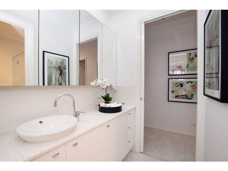 6150 Bolsena Circuit, Hope Island QLD 4212