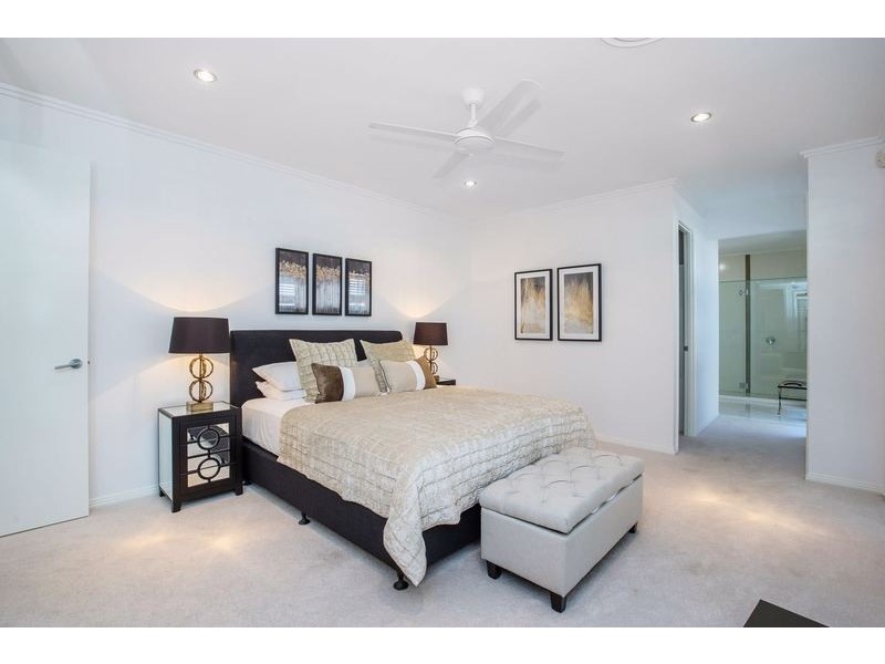 6150 Bolsena Circuit, Hope Island QLD 4212