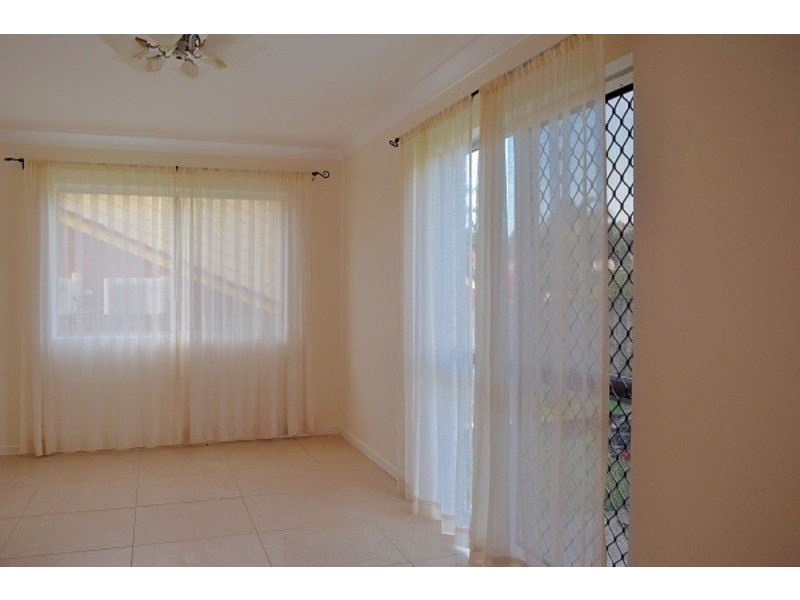 28 Estoril St, Robertson, Robertson QLD 4109