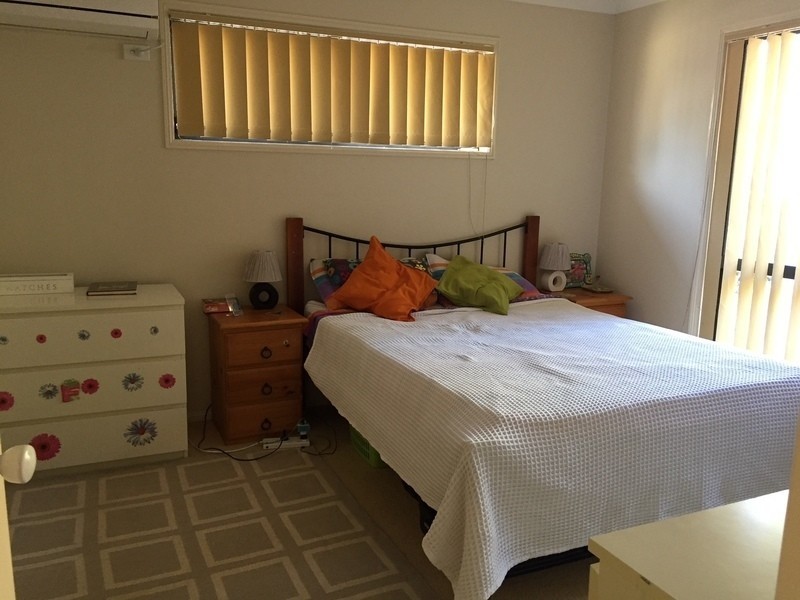 74 Manceshter Steet, Eight Mile Plains QLD 4113