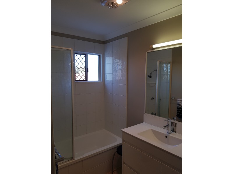 4/9 Amazons Place, Sinnamon Park QLD 4073