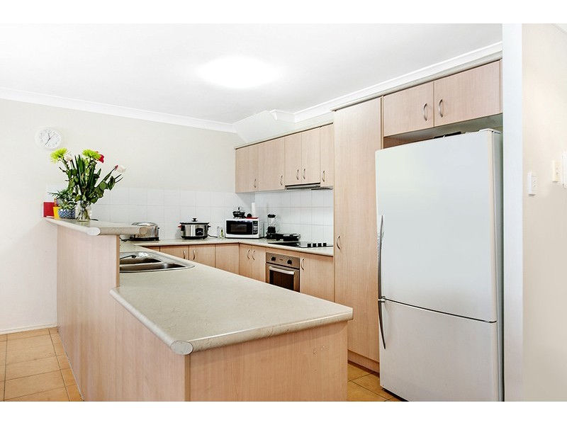 13 Springfield College Dr, Springfield QLD 4300