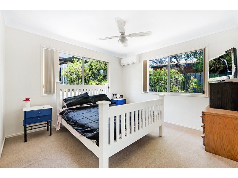 13 Springfield College Dr, Springfield QLD 4300