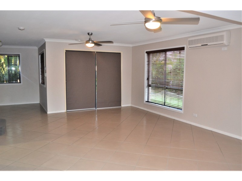 Pacific Pines QLD 4211