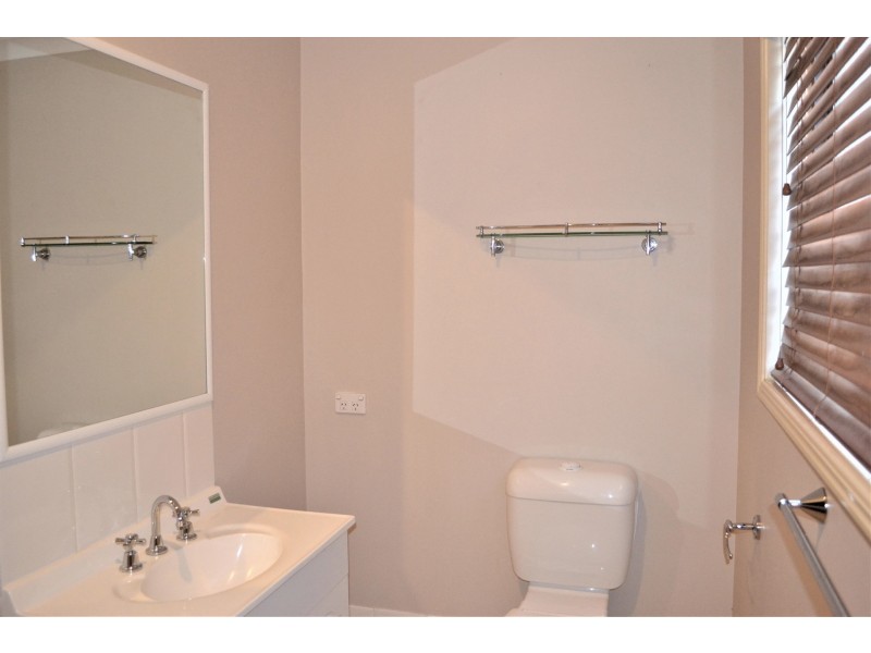 Pacific Pines QLD 4211