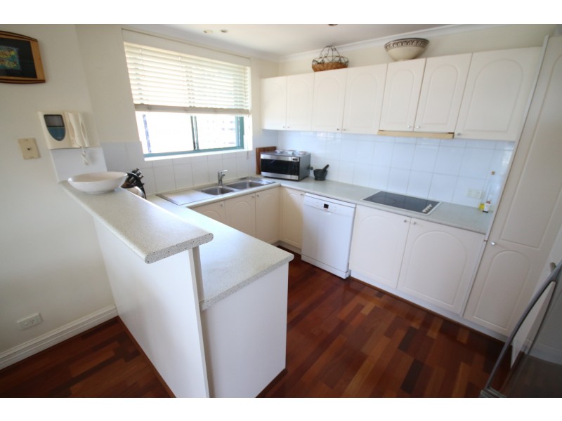 1 GOODWIN STREET, Kangaroo Point QLD 4169