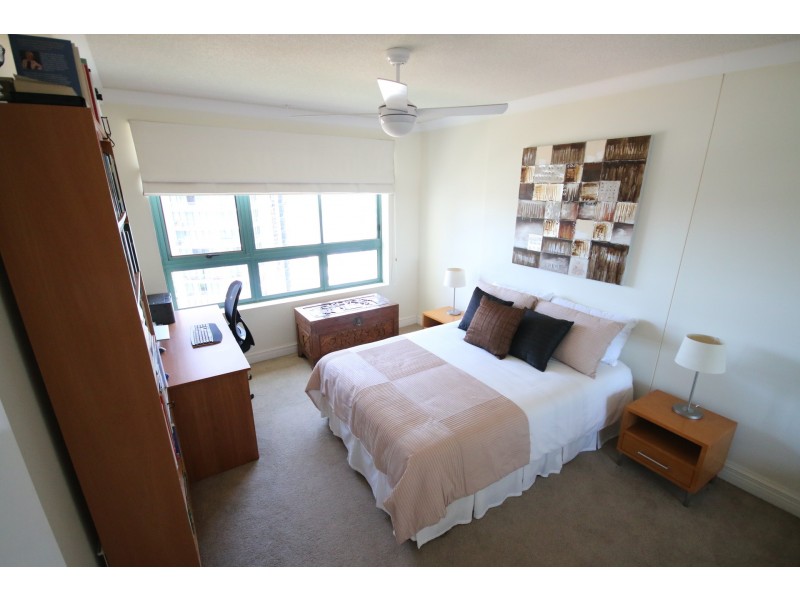 1 GOODWIN STREET, Kangaroo Point QLD 4169