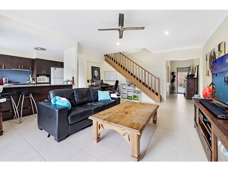170 Whiting Street, Labrador QLD 4215