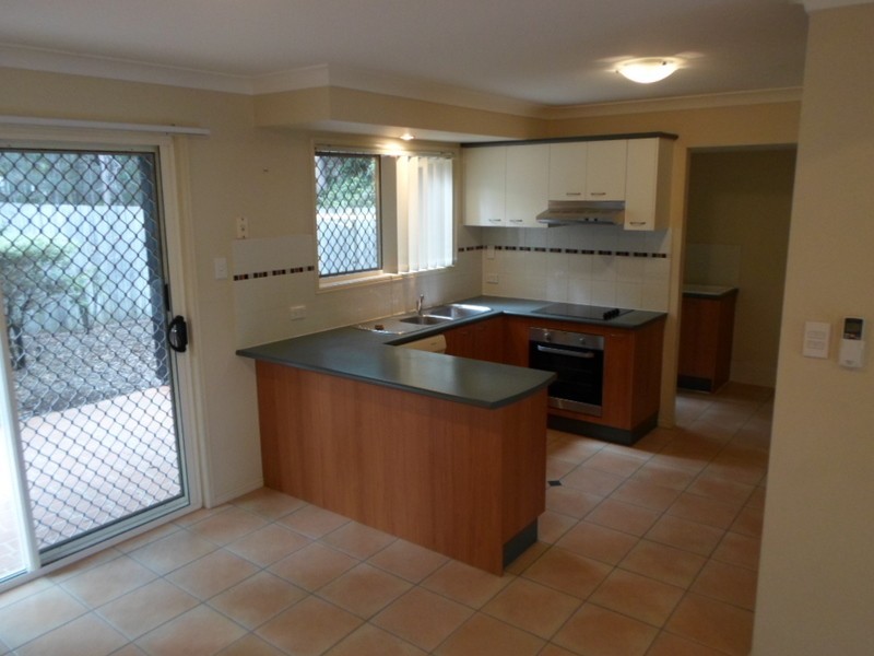 43 Bundabah Drive, Calamvale QLD 4116