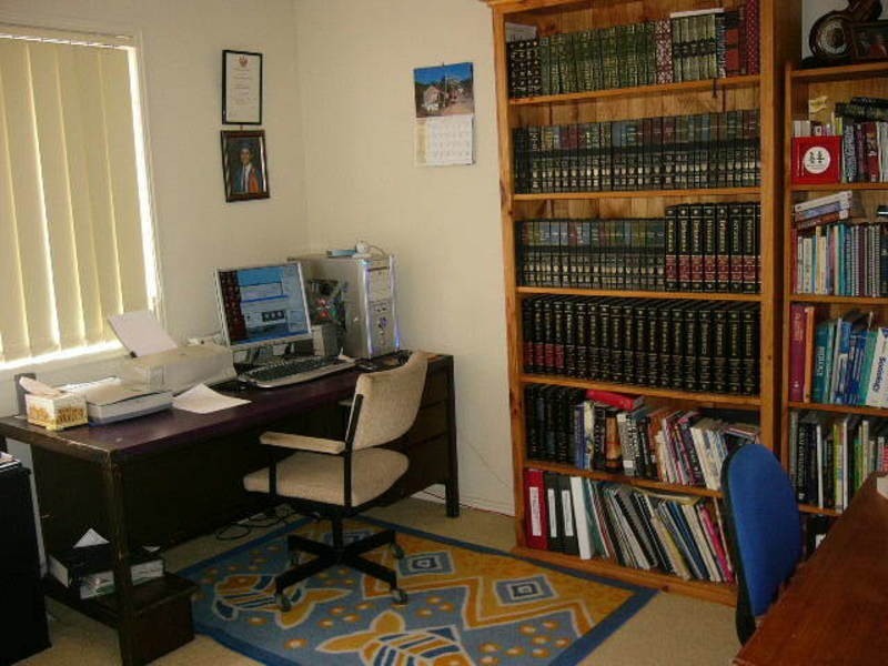 26 Buckingham Place, Eight Mile Plains QLD 4113