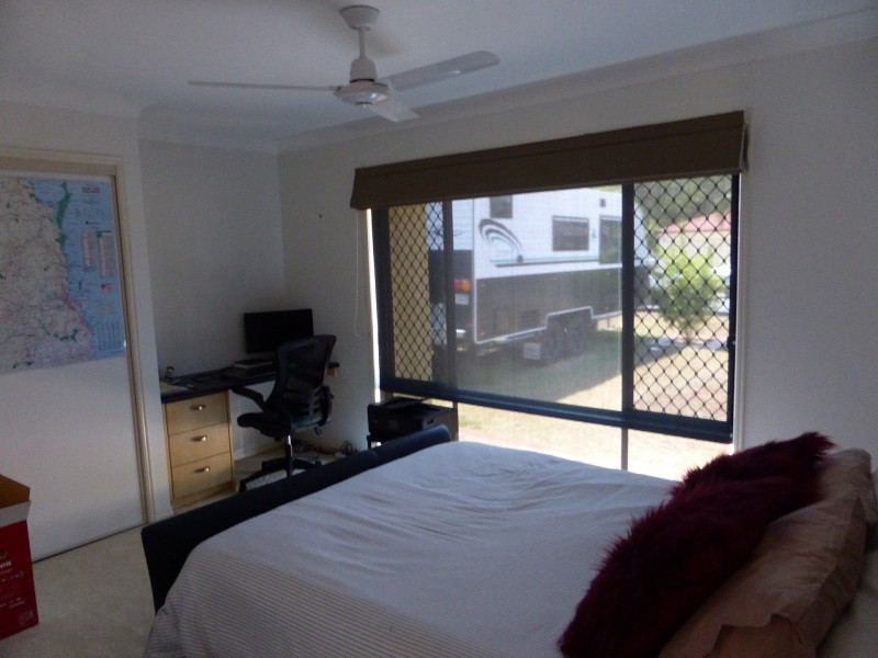 38 Petworth Court, Arundel QLD 4214