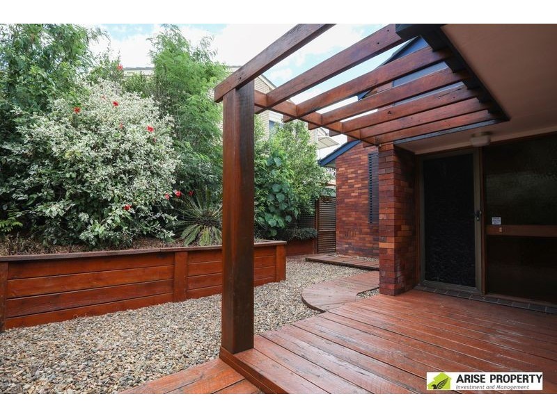 31 Baroona St, Rochedale South QLD 4123