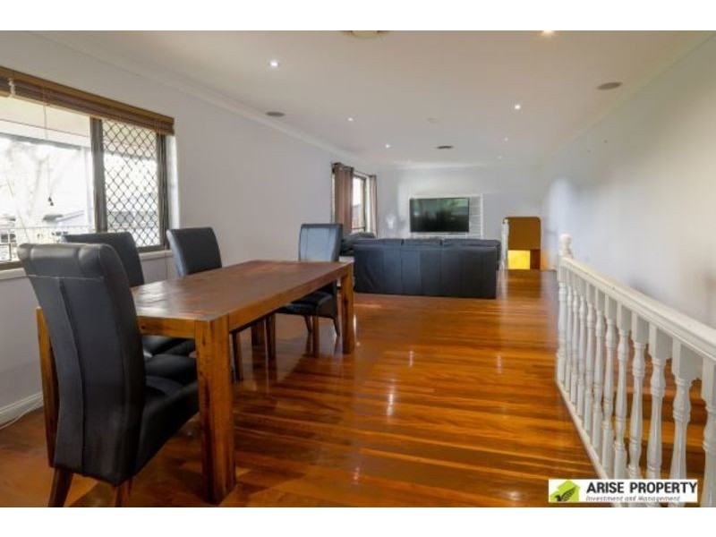 31 Baroona St, Rochedale South QLD 4123