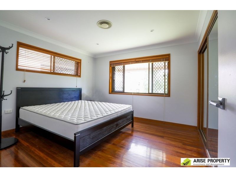 31 Baroona St, Rochedale South QLD 4123