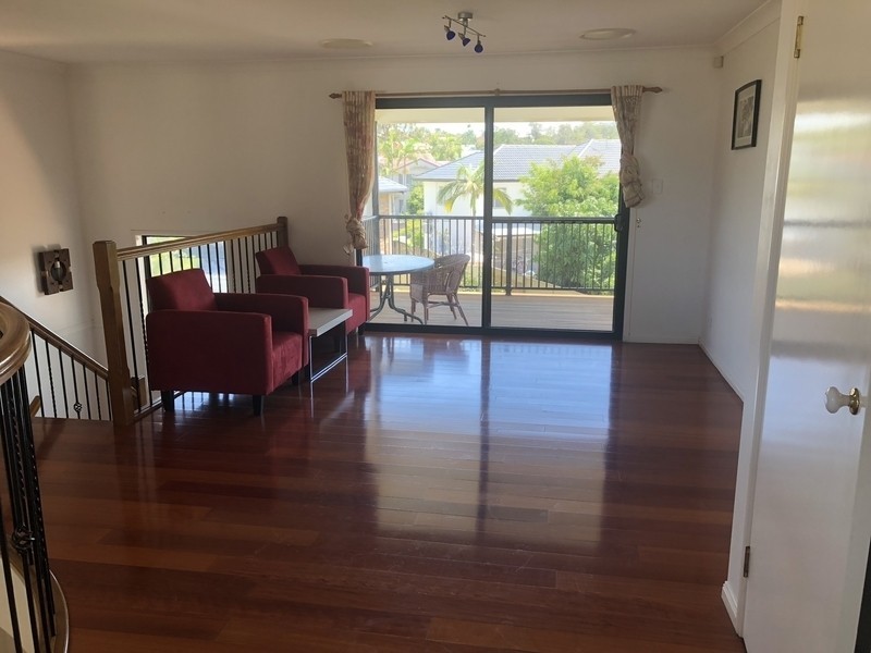 25 Regal Place, Eight Mile Plains QLD 4113