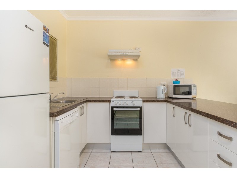 191 mcleod street, Cairns North QLD 4870