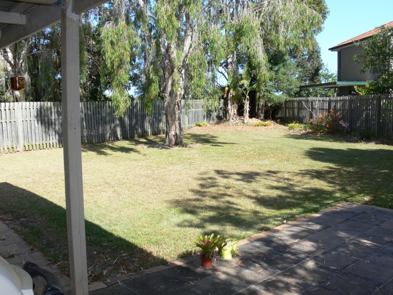 19 Harrow Place, Arundel QLD 4214