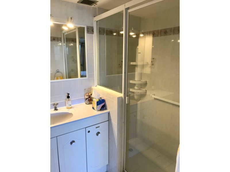 12E/50 Old Burleigh Road, Surfers Paradise QLD 4217