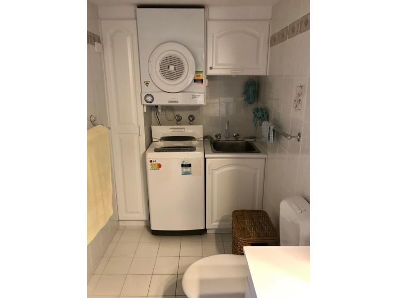 12E/50 Old Burleigh Road, Surfers Paradise QLD 4217