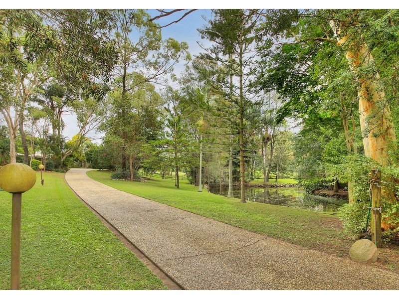 230 Bleasby Road, Eight Mile Plains QLD 4113