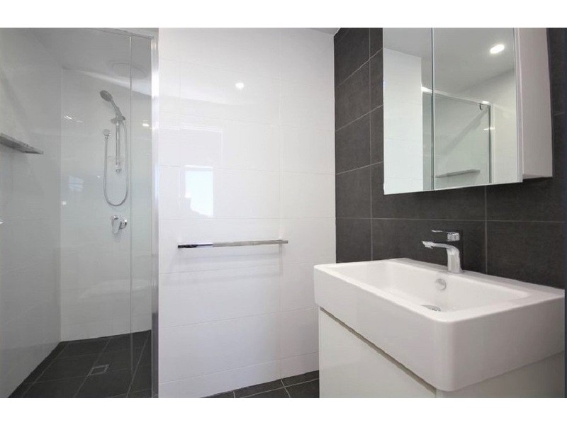 28 Wolseley Street, Woolloongabba QLD 4102