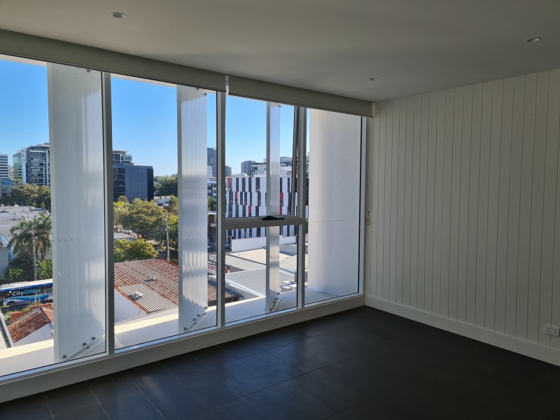 607/4-14 Bank Street, West End QLD 4101