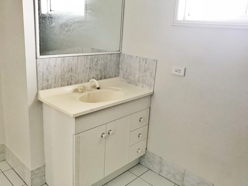 259 Browns Plains Rd, Browns Plains QLD 4118