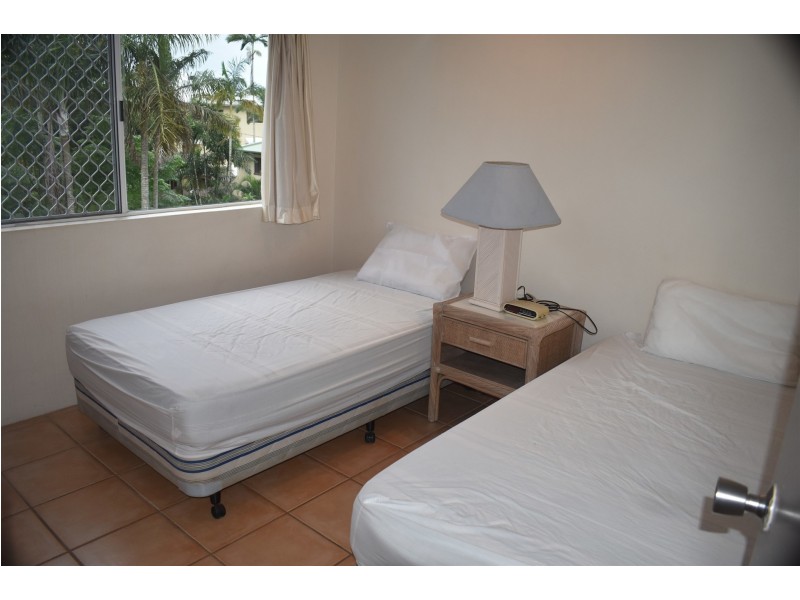 191 Mcleod Street, Cairns North QLD 4870