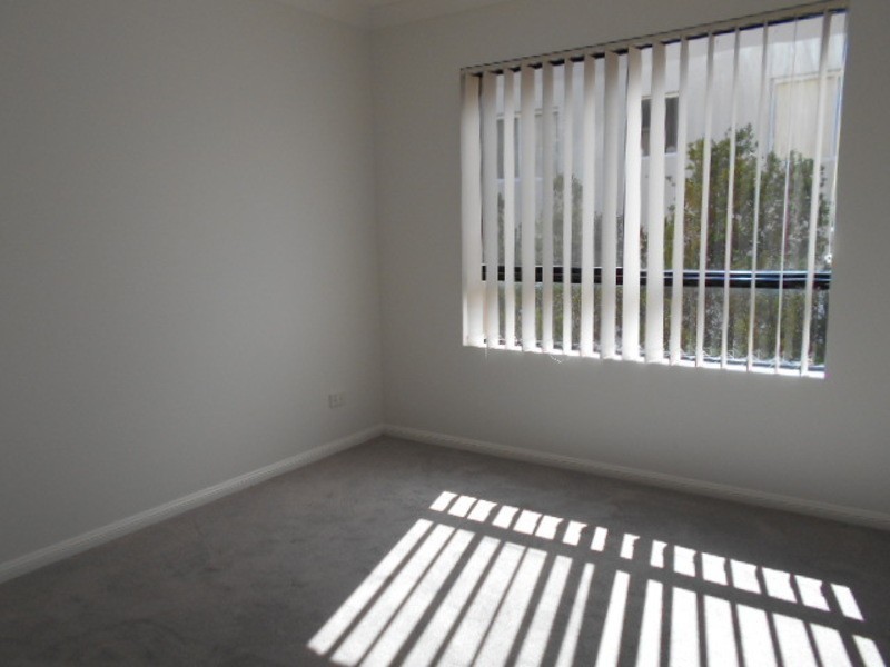 37/61-69 North St, Southport QLD 4215