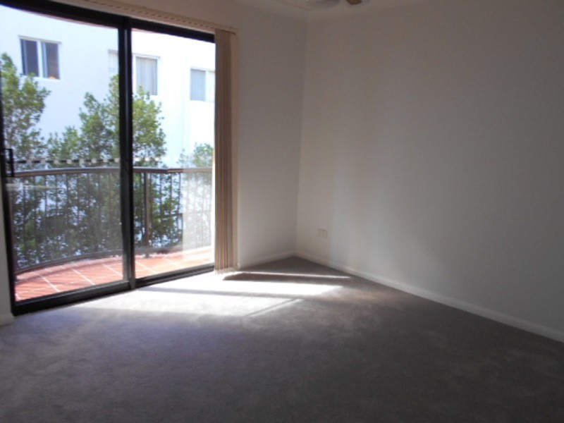 37/61-69 North St, Southport QLD 4215