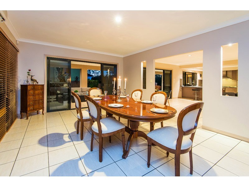 38 Craig Street, Wishart QLD 4122