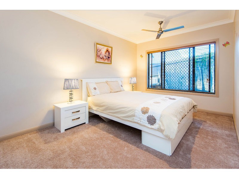 38 Craig Street, Wishart QLD 4122