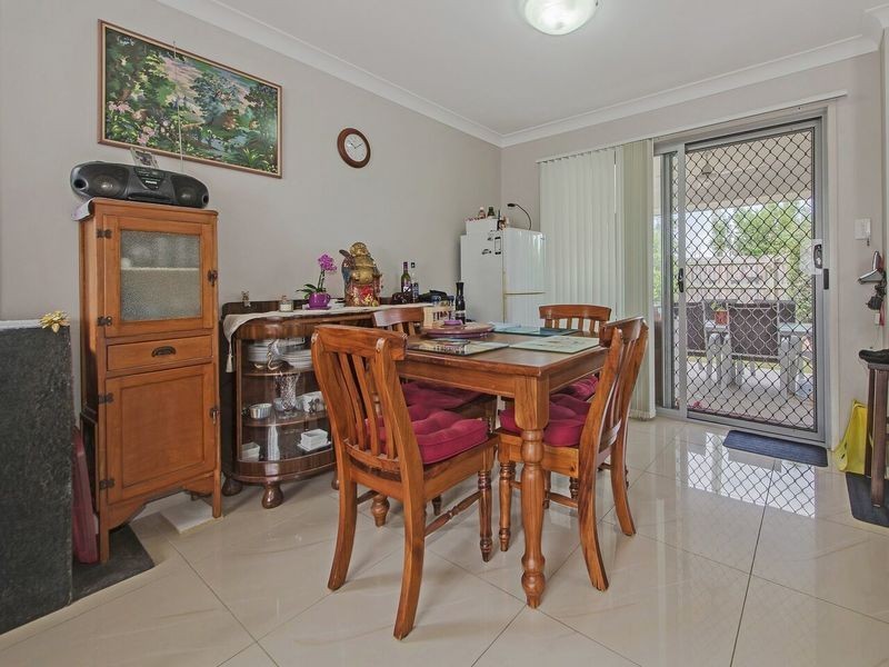 Hillcrest QLD 4118