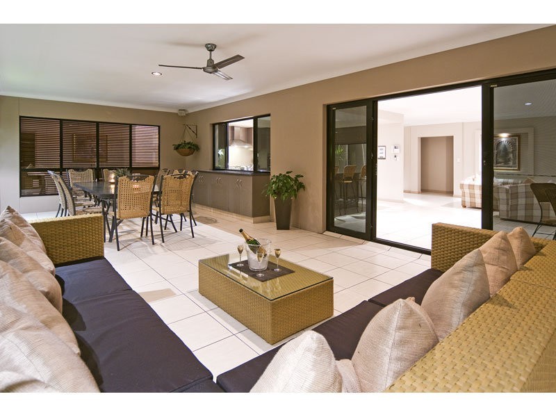 38 Craig Street, Wishart QLD 4122