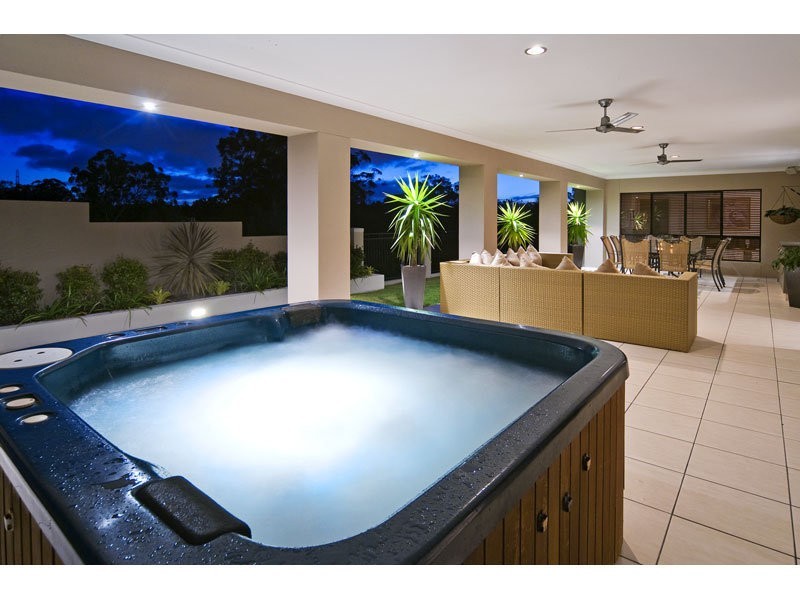 38 Craig Street, Wishart QLD 4122