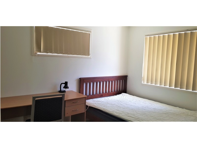 2a/64 Liverpool st, Eight Mile Plains QLD 4113