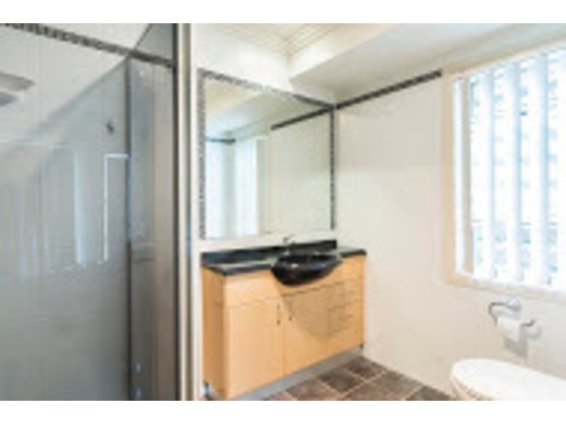 17 Challinor Street Auchenflower, Auchenflower QLD 4066