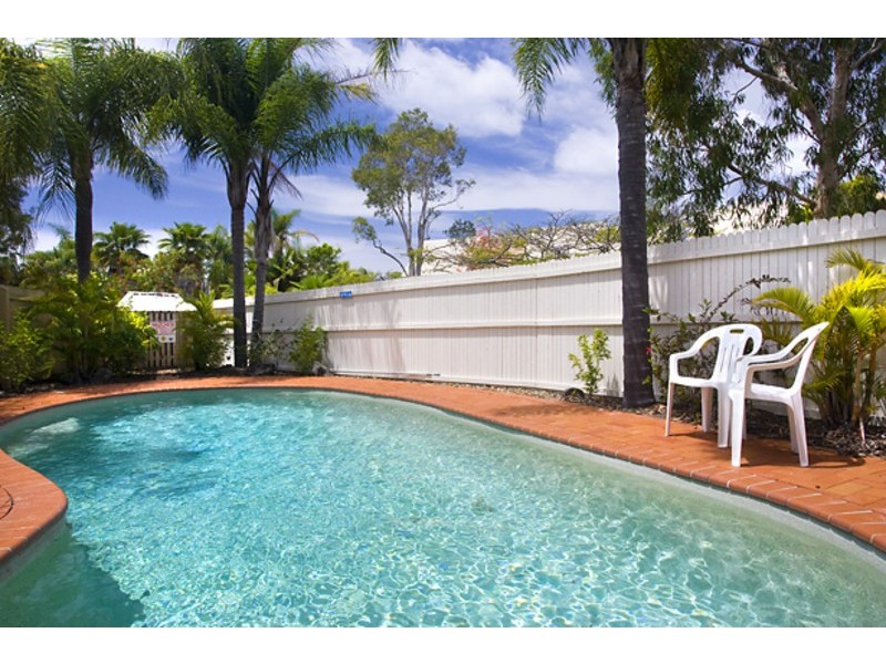1 5 Barbados Crescent, Noosaville QLD 4566