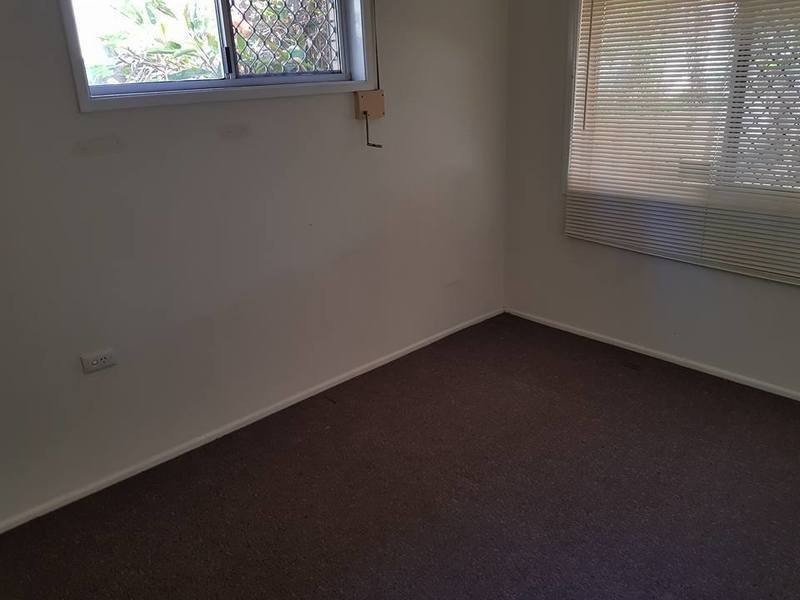 16 Green Road, Regents Park QLD 4118