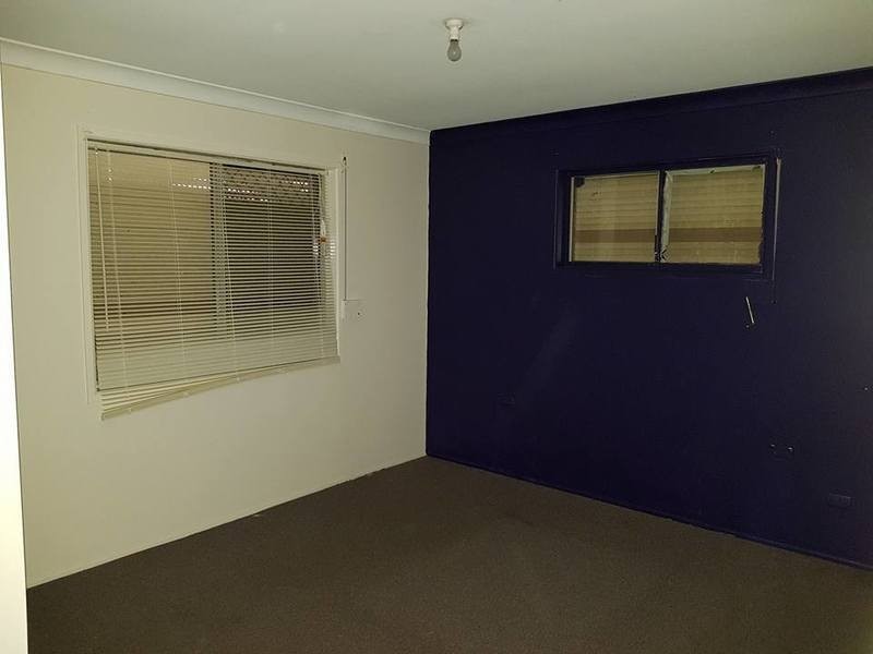 16 Green Road, Regents Park QLD 4118