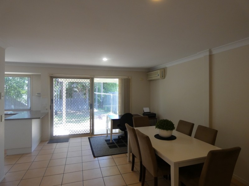 19 Harrow Place, Arundel QLD 4214