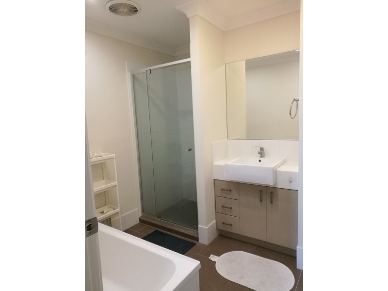 88 Candytuft Place, Calamvale QLD 4116