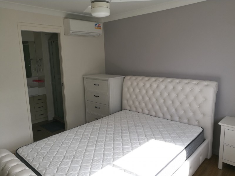 88 Candytuft Place, Calamvale QLD 4116